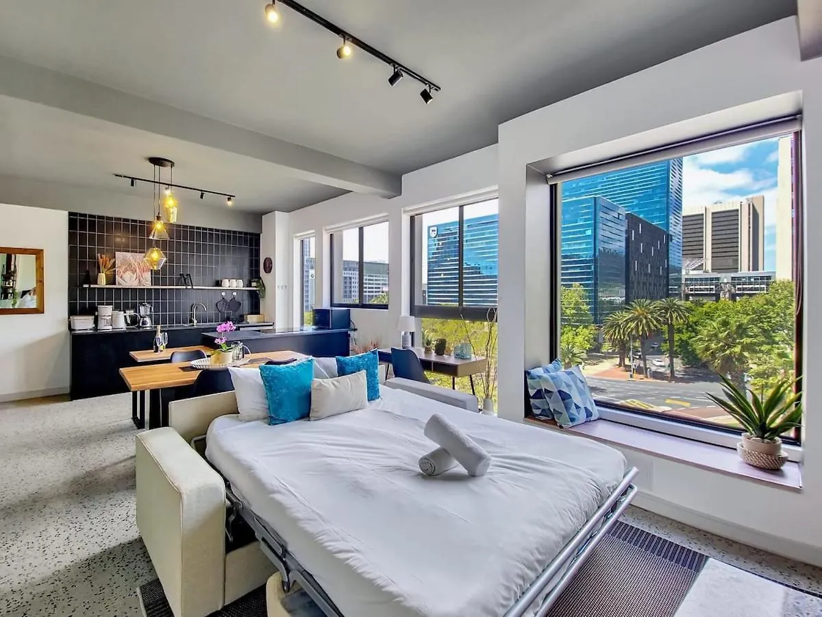 City Oasis Apartment With Rooftop Pool! Le Cap