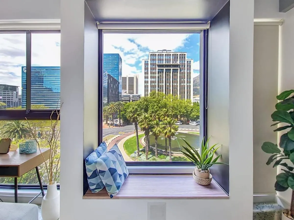 City Oasis Apartment With Rooftop Pool! Le Cap